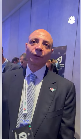 أحمد هاشمية
