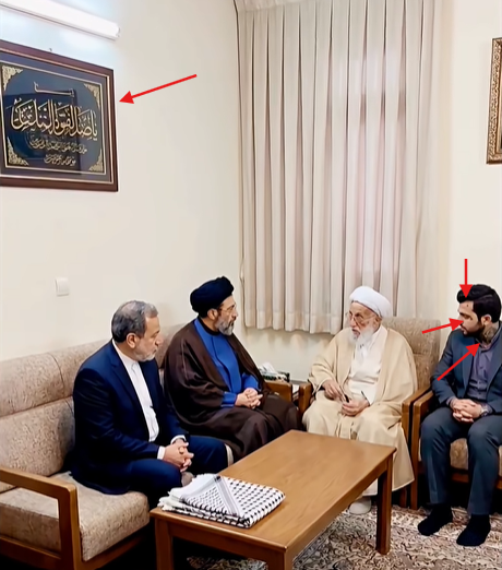 لقطة شاشة تظهر الشخص بالوشوم، والنصوص الدينية المشوهة على اللوحات المعلقة