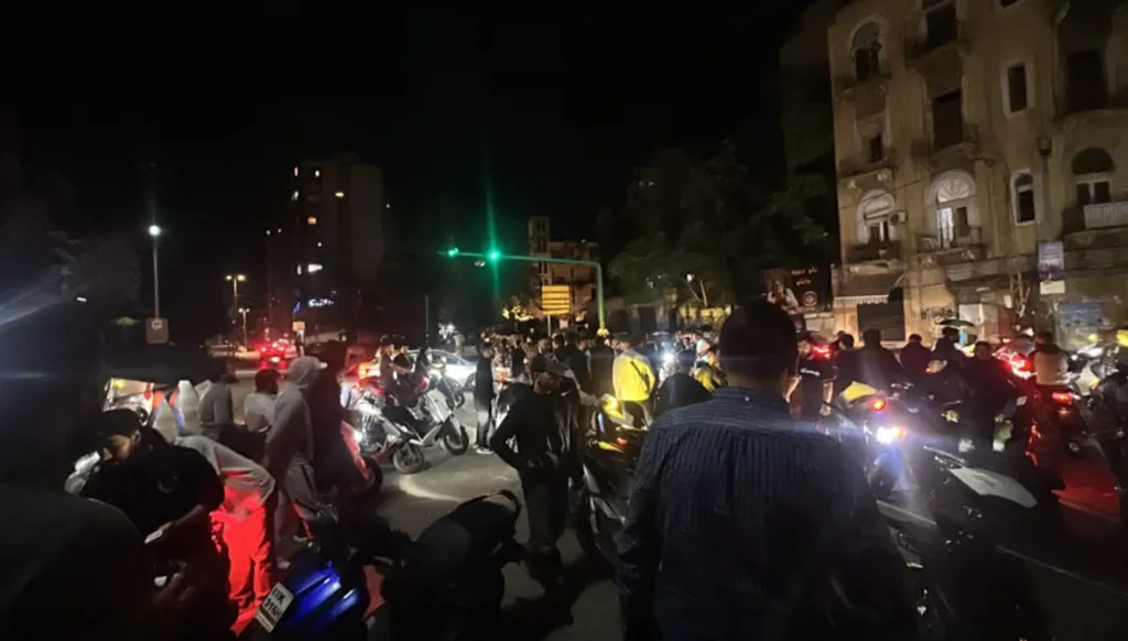تحركات أنصار "حزب الله" عفوية أو بإيحاء إيراني؟