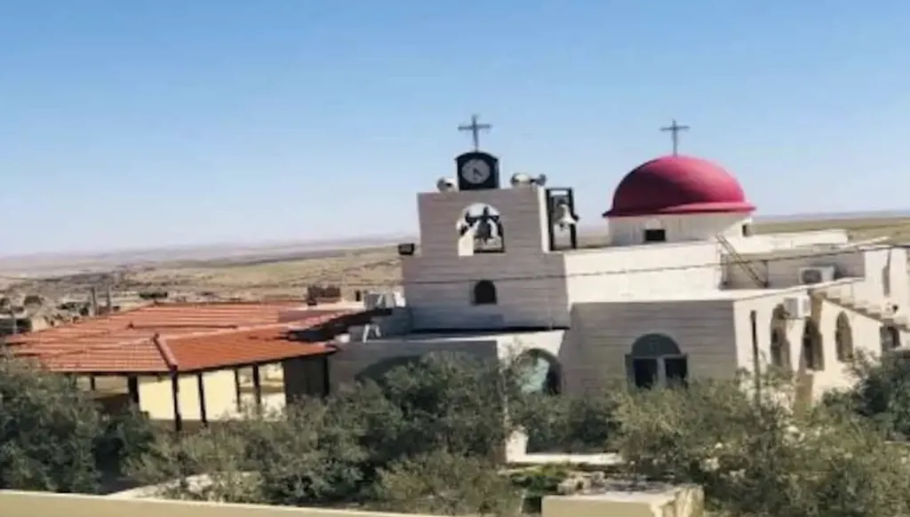هجوم دموي في الأردن... ماذا نعرف عن كنيسة الكرك والوجود المسيحي في المنطقة؟