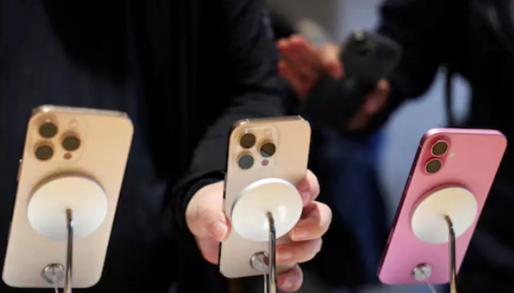 ارتفاع مبيعات الهواتف المستوردة في الصّين 13% مع سيطرة "أيفون" على الرّبع