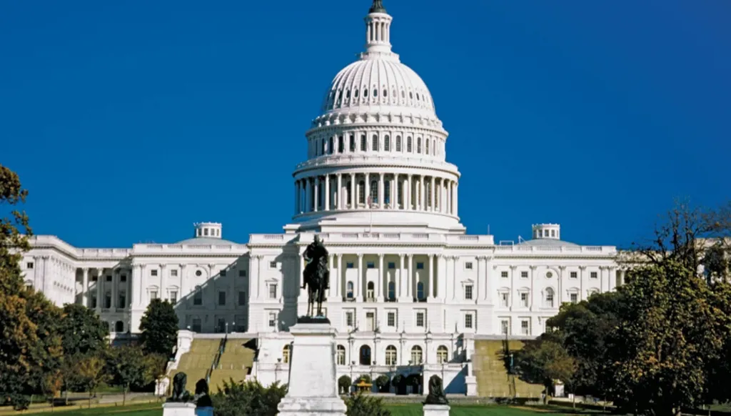 واشنطن تسعى لاستقطاب نخبة مهندسي الذّكاء الاصطناعي للمناصب الحكوميّة