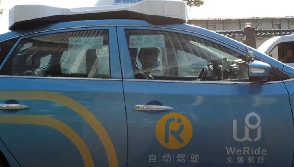 إطلاق سيّارات أجرة ذاتية القيادة في أبوظبي