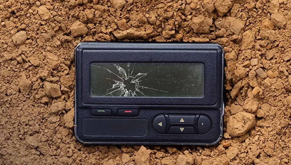 بعد أكثر من عام على هجوم البيجر: دول وجيوش تٌطالب إسرائيل بسلاح سيبراني "وهمي"