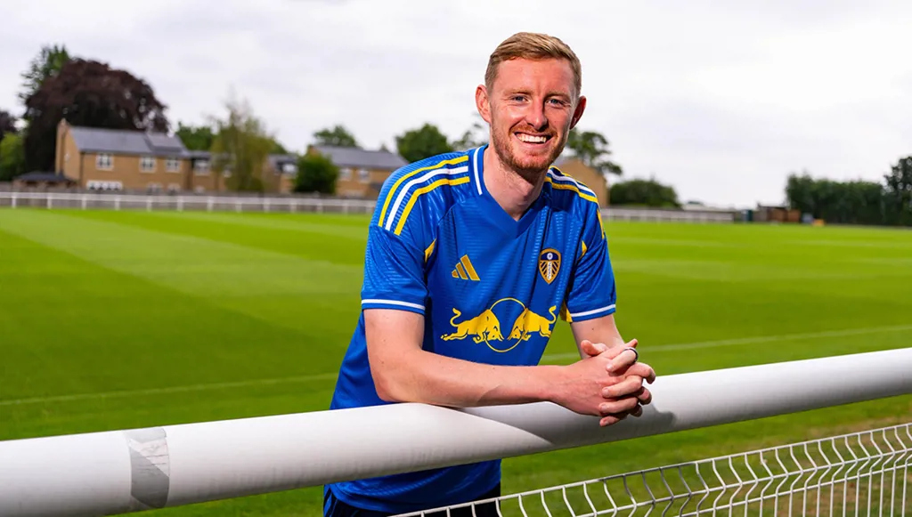 ليدز يونايتد يحسم خامس صفقاته هذا الصيف