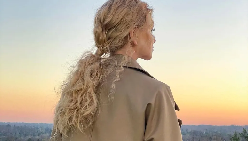 لا هواتف ولا "سوشال ميديا"... هكذا يربّي المشاهير أبناءهم