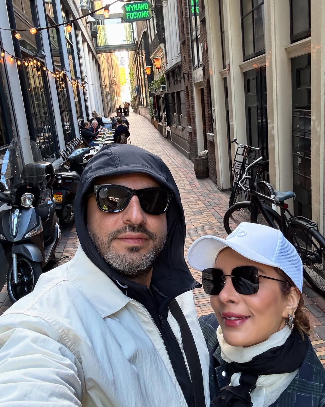 أصالة شقيقها أنس نصري (إنستغرام)