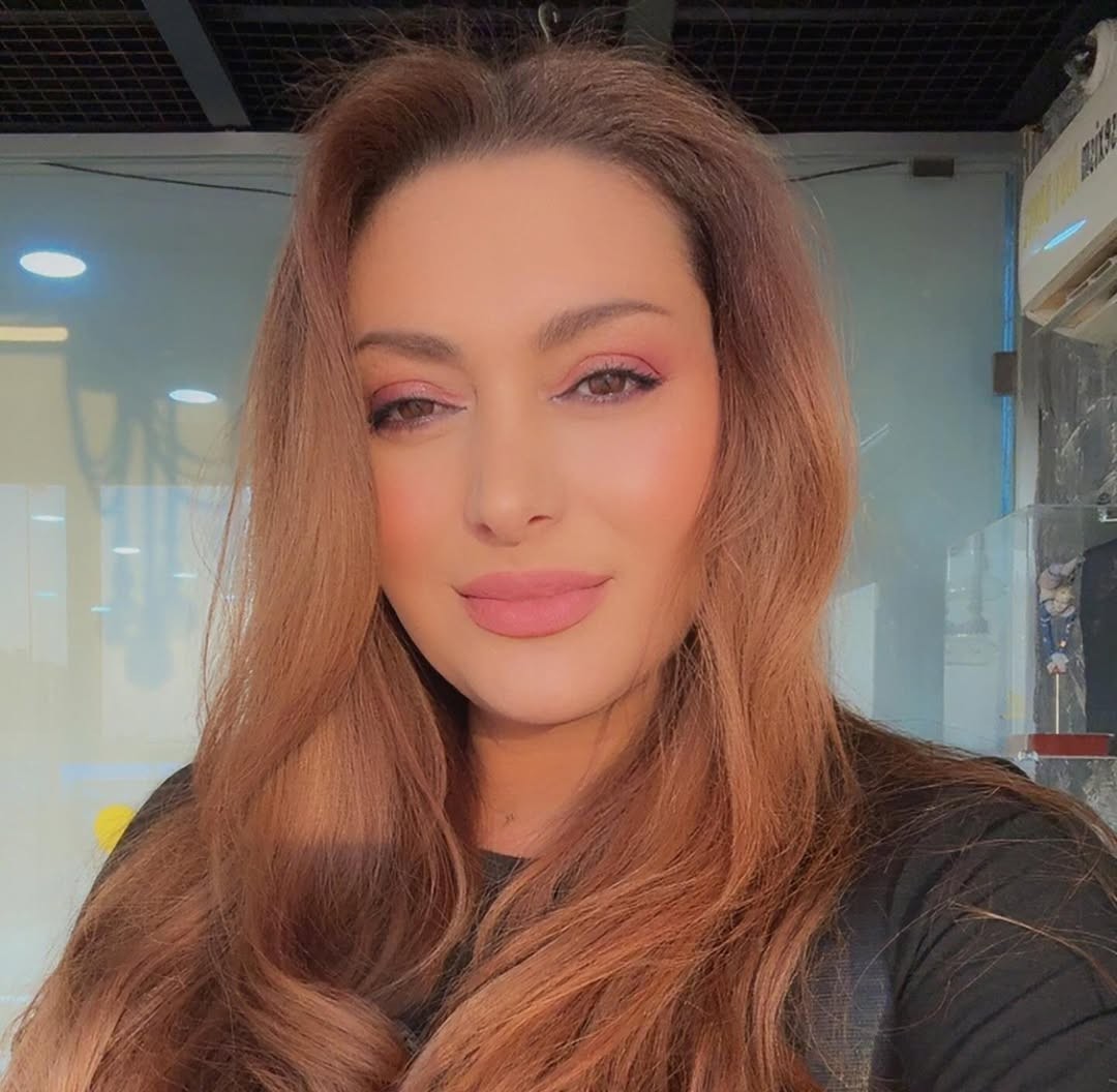 الفنانة اللبنانية مايا نصري (الصورة من حساب نصري في إنستغرام)