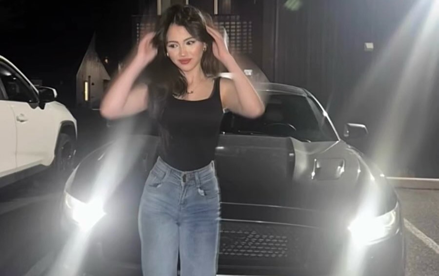 صانعة المحتوى السورية رغد التشة (من حسابها في إنستغرام). 