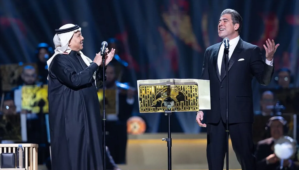 ديو محمد عبده ووائل كفوري "ليلة ليلة"... "هذا الصوت جوهرة" (فيديو)
