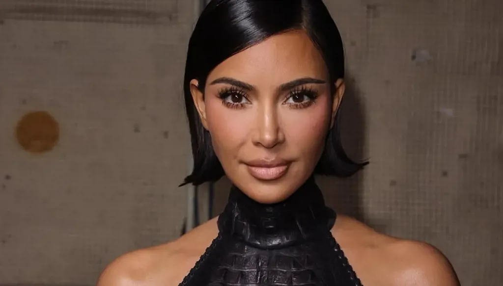 كيم كارداشيان تستعد لشهادتها في محاكمة سرقة 10 ملايين دولار