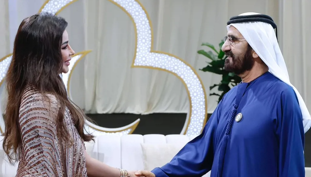 لجين عمران وصورة تجمعها بـ محمد بن راشد: رؤيته سعادة