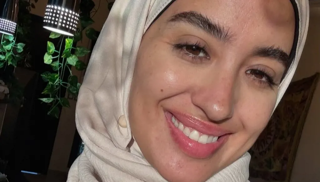 نينا عبد الملك في منشورها الأوّل بعد ارتداء الحجاب: "منبهرة" (صور)