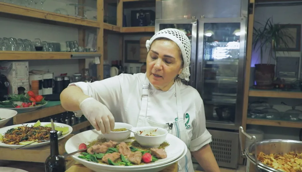 المطبخ اللبناني و"حبّة مسك" مع كمال مزوّق... حين يصبح الطعام وجهة سياحية