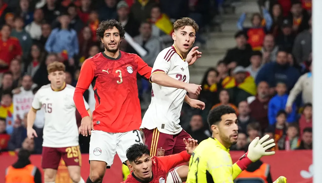 "فيفا" يعاقب إسبانيا بسبب هتافات معادية للإسلام