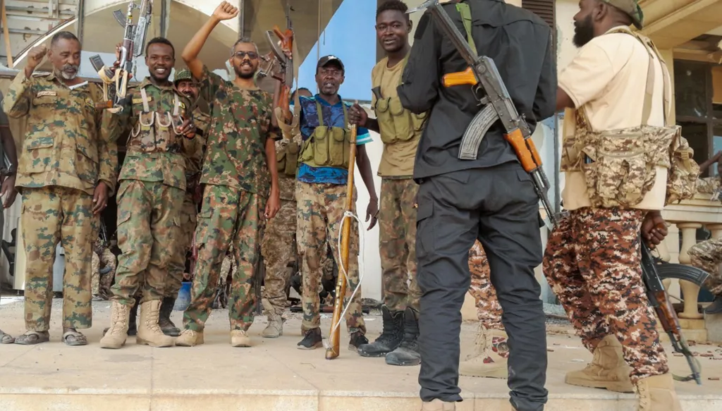 الجيش السوداني يستعيد المصرف المركزي من الدعم السريع
