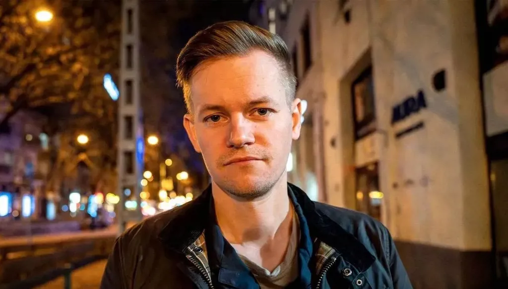 تركيا: توقيف صحافي بتهمة "الإرهاب"