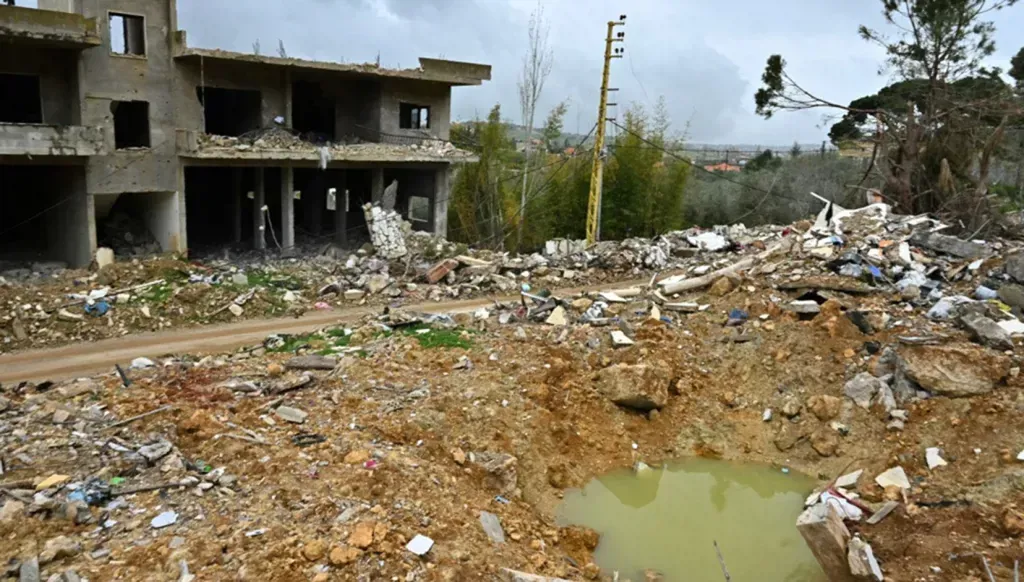 Israël émet des avertissements généraux et élargit ses opérations dans le sud du Liban face aux tensions croissantes avec le Hezbollah