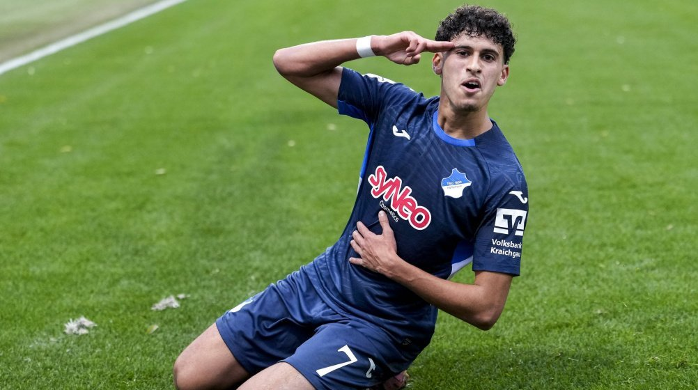 تألق الميموني في الموسم الماضي مع رديف هوفنهايم. (وكالات)