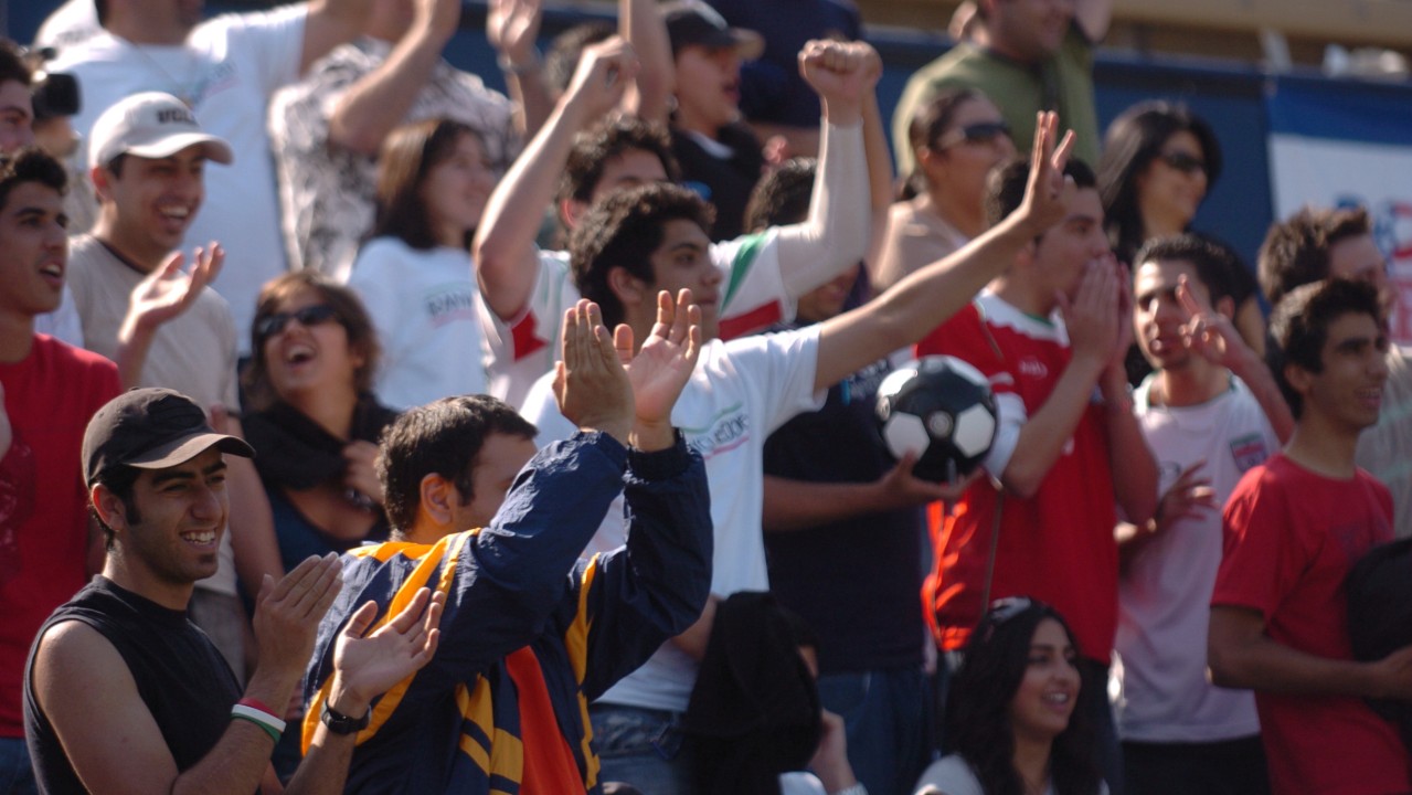 تذكرة حضور المباريات أضحت أداة فرز طبقي. (ركالات)