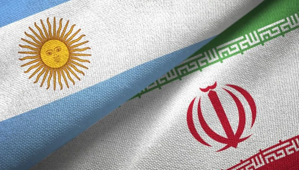 الأرجنتين تطرد القائم بالأعمال الإيراني وتُصنّف الحرس الثوري منظمة إرهابية