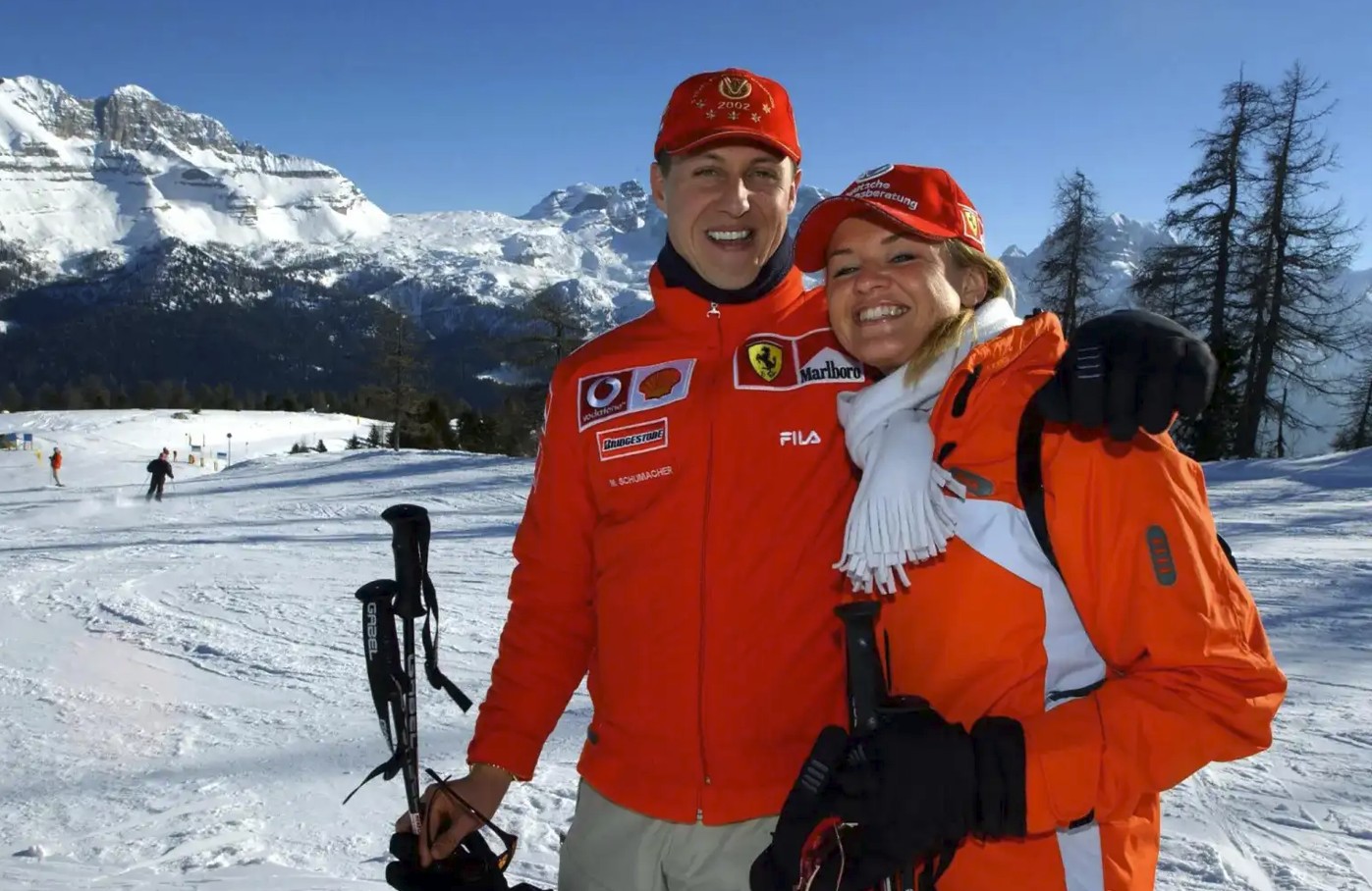 مايكل شوماخر وزوجته.