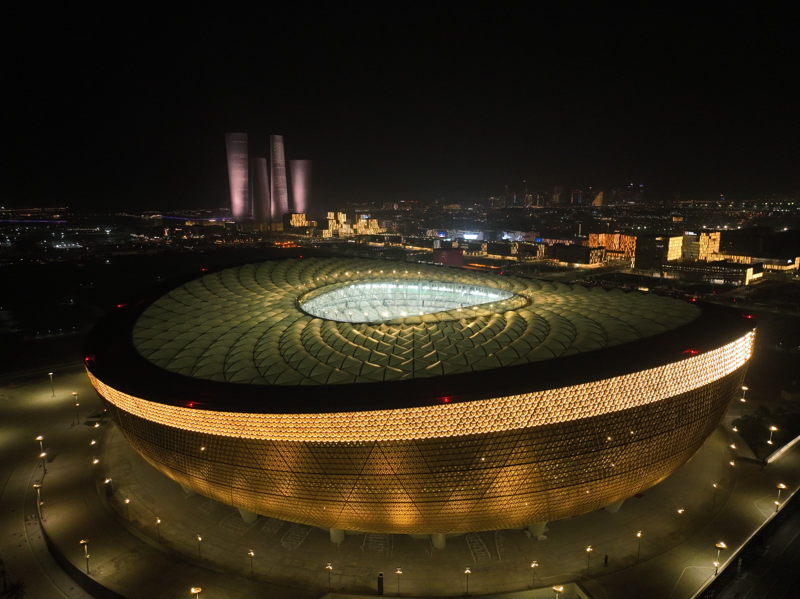 استاد لوسيل يستضيف قمة الأرجنتين وإسبانيا.