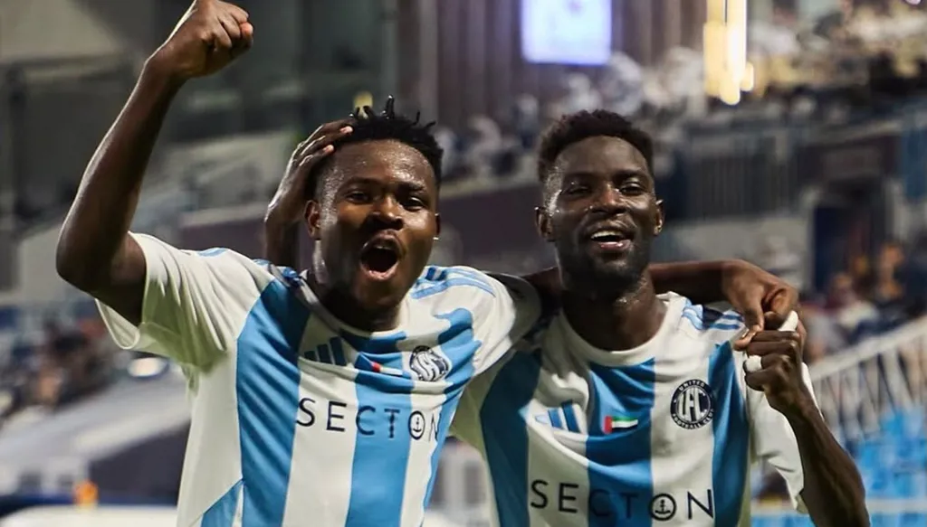 بيرلو يحقق فوزه الأول... ويونايتد ينجو من انهيار جديد أمام بني ياس