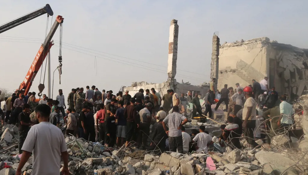 إسرائيل تستهدف مقرّ القيادة العامة لقوى الأمن الداخلي الإيراني