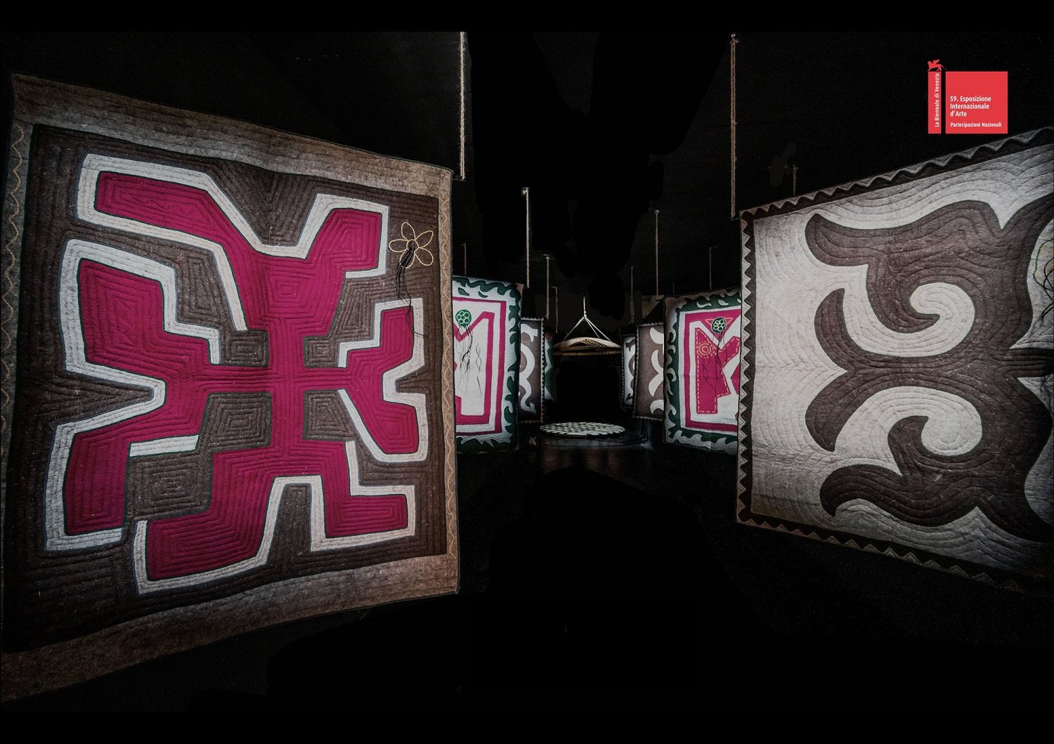 تجهيز Gates of Turan في بينالي البندقية الـ59.