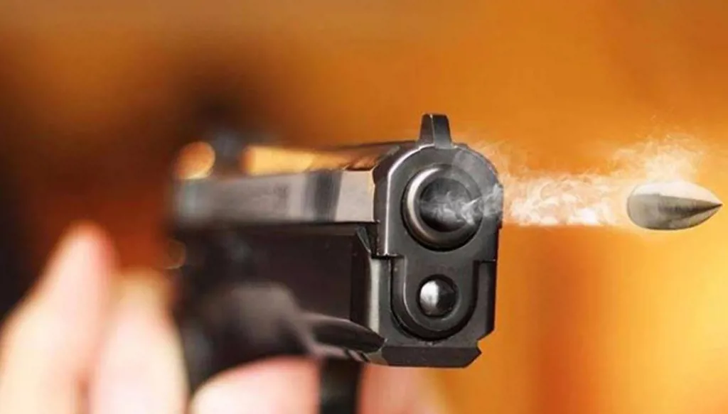 10 ملايين دولار لمعلمة أميركية تعرضت لإطلاق نار من تلميذها