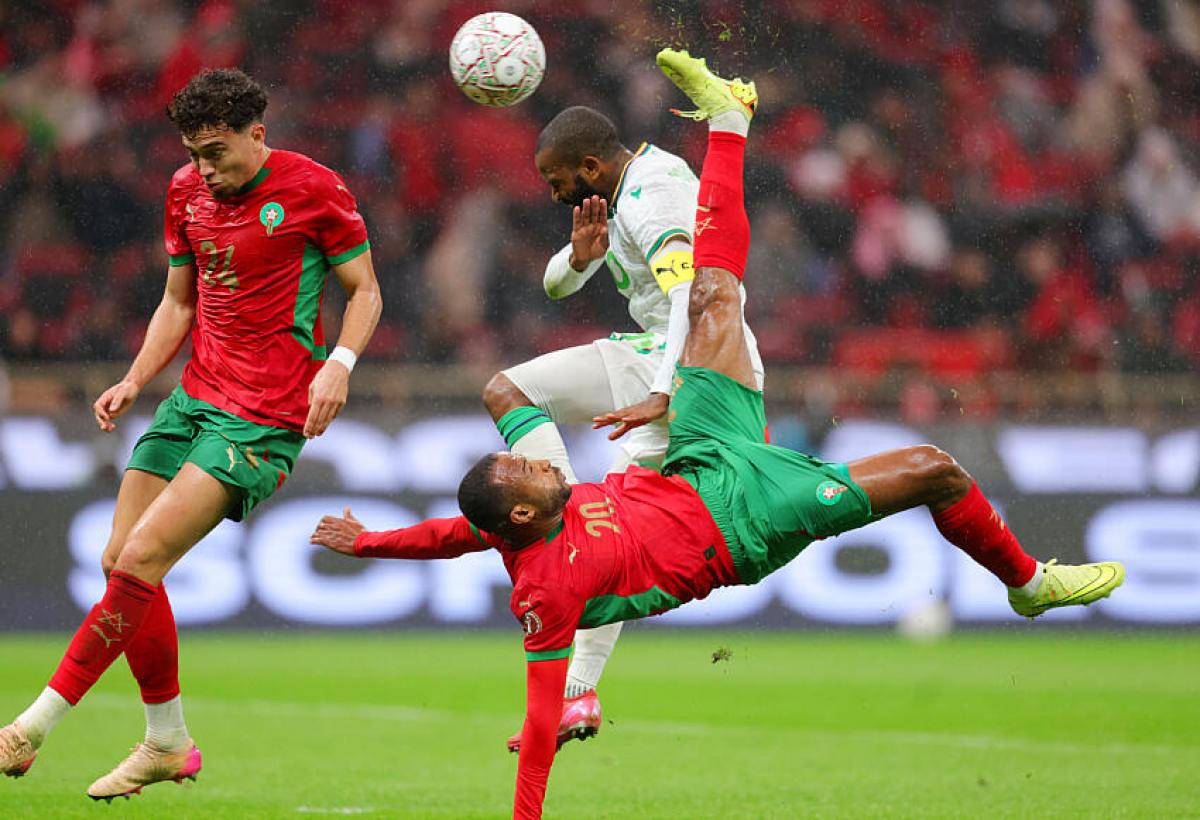 تقليص عدد نسخ البطولة قد يخفف الضغط البدني المتزايد على اللاعبين الأفارقة. (وكالات)