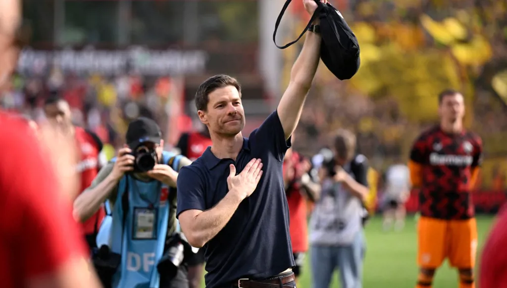 موعد تقديم تشابي ألونسو مدرباً لريال مدريد