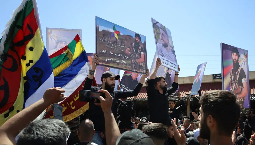 سوريا بين حرب أهلية ومشاريع تقسيم؟