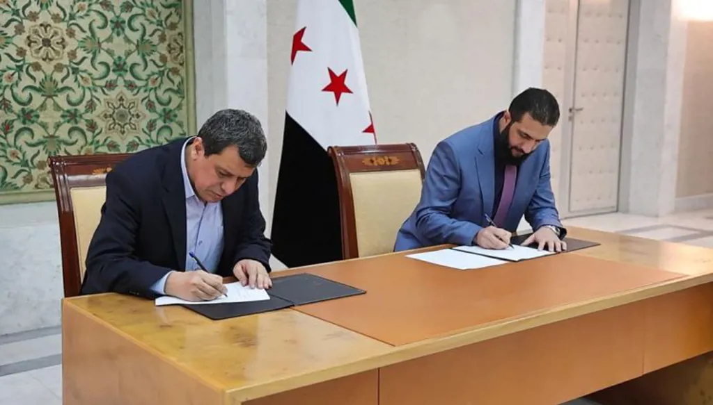 قائد قوات سوريا الديموقراطية يلتقي الشرع بعد مواجهات حلب