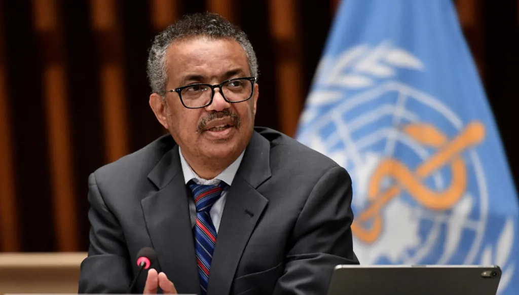 مدير الصحة العالمية: أجلينا موظفاً أصيب في هجوم أمس على مطار صنعاء