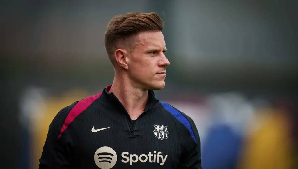 تير شتيغن من أيقونة برشلونة إلى حارس يبحث عن ذاته