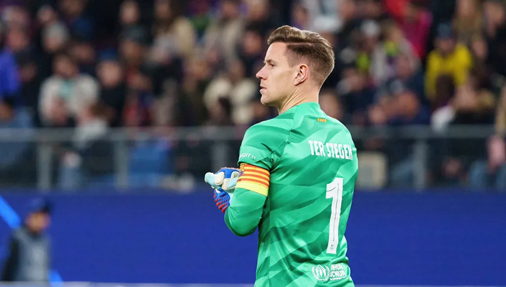 نجوم برشلونة يدعمون تير شتيغن ضد إدارة النادي