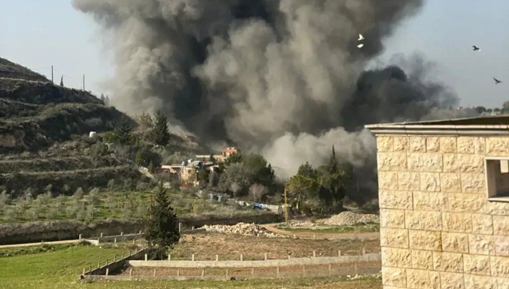 U.S. tightens grip on Lebanon as Hezbollah and Israeli threats mount