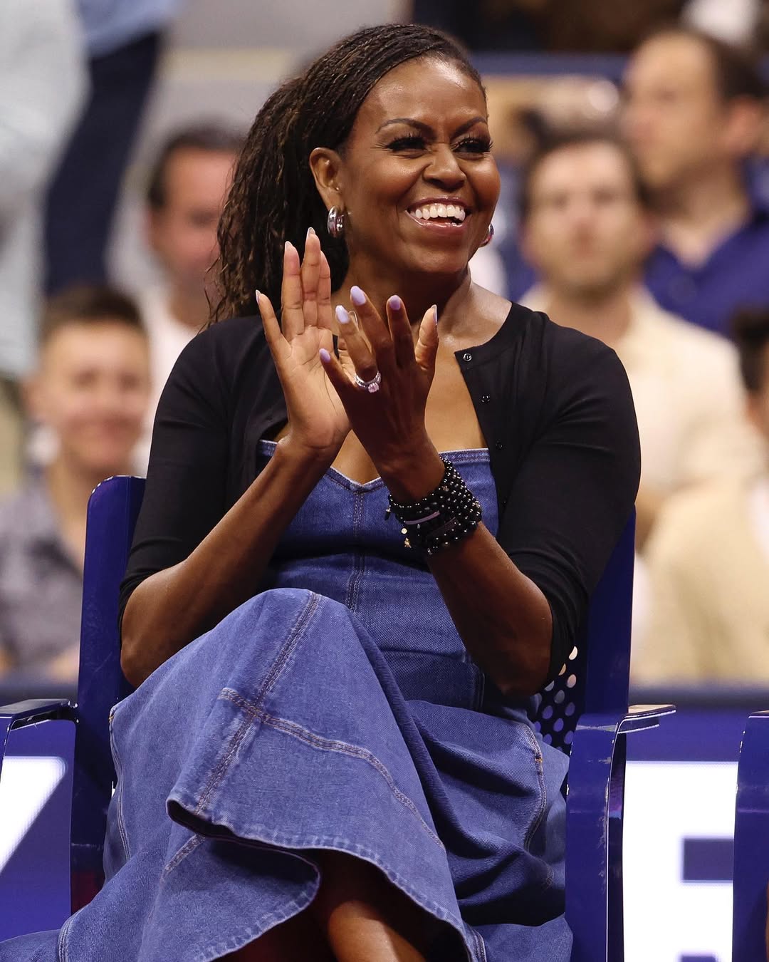 ميشيل اوباما واسرار تسريحة الضفائر (انترنت)