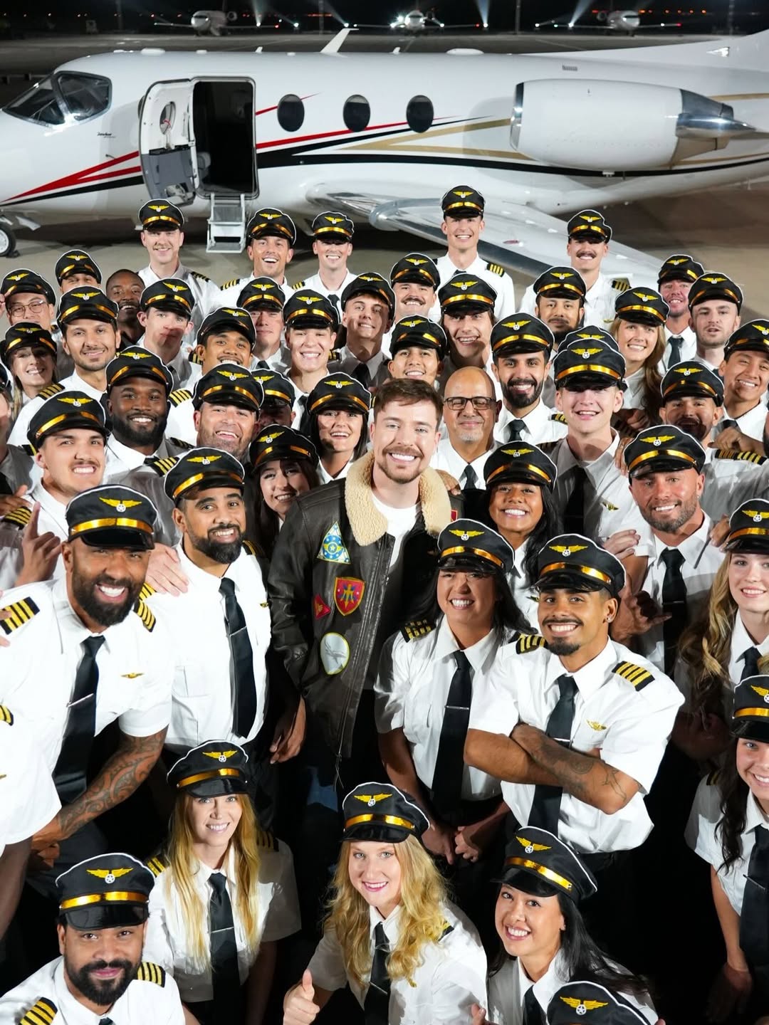 مستر بيست في أحدث تحدياته في الرياض (إنستغرام).