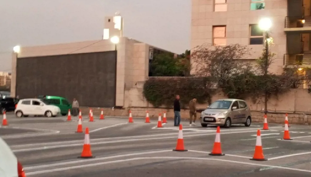 أزمة بدلات مكاتب تعليم القيادة في لبنان... النقابة ترفض قرار الداخلية وتلجأ إلى شورى الدولة