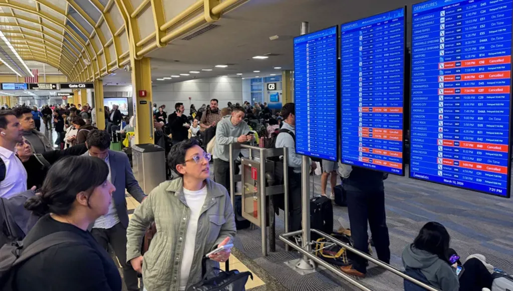 Hormuz crisis sends fuel prices soaring, reshaping global airline profits