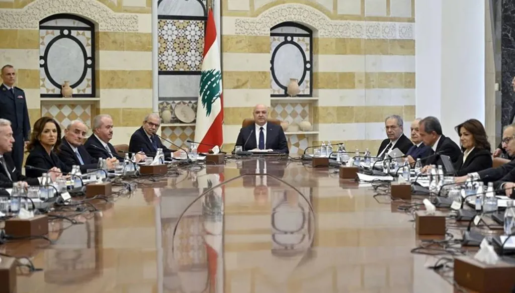 "فجوة " وطنية .. وسكر على وديعة!