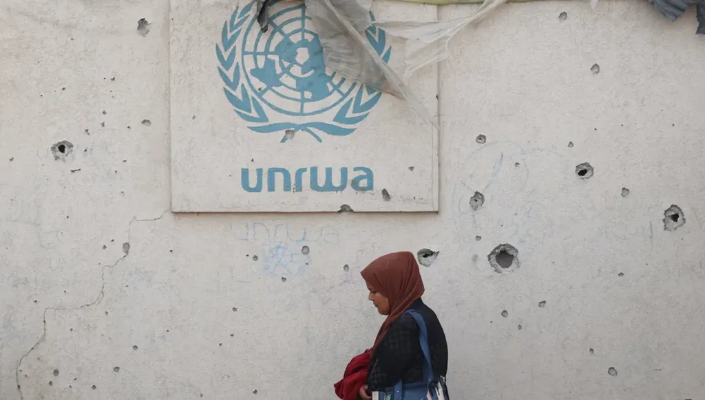 السويد تعلن التوقف عن تمويل "الأونروا"