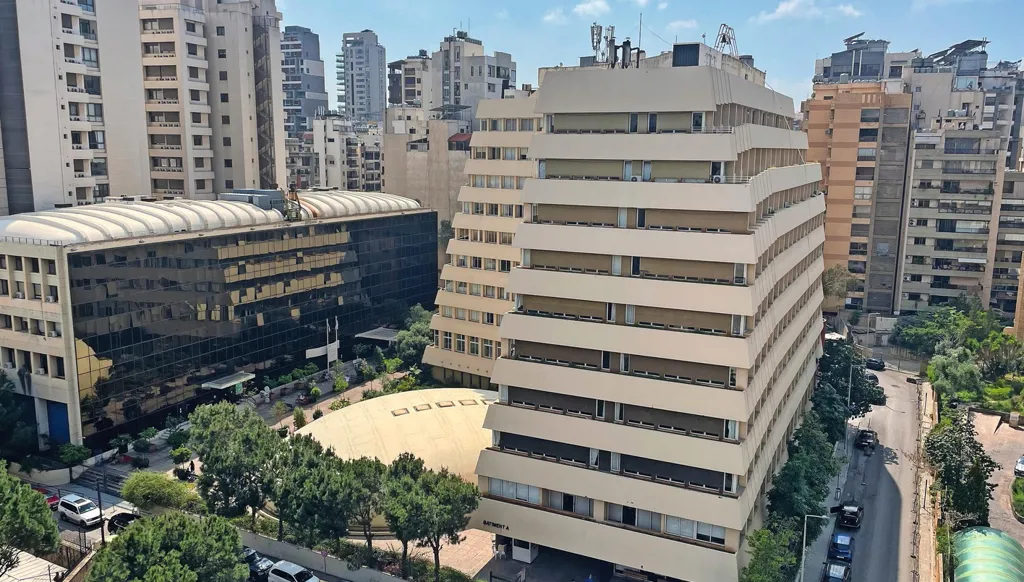 جامعة القديس يوسف لا تتوانى عن التكيّف مع متطلبات العصر وتنمية الفكر النقدي للطلاّب