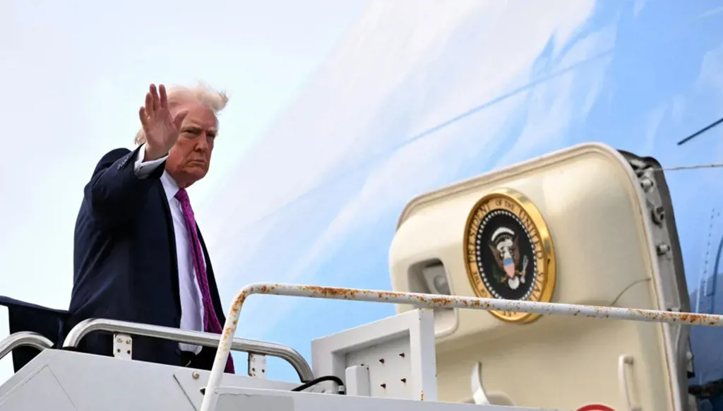 Trump signals bold moves on Iran: Oil, uranium, and troop buildup