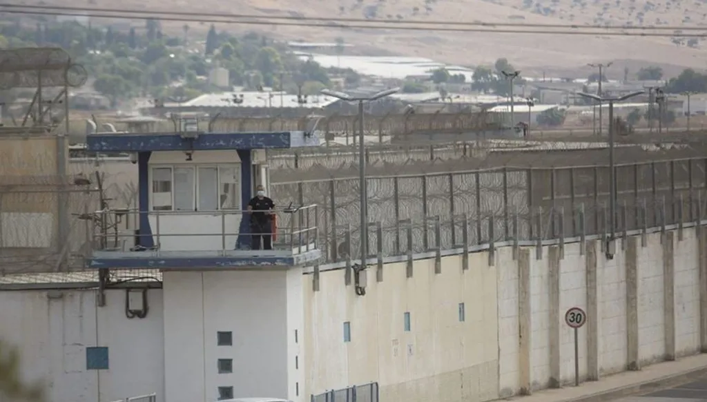 بالصور - أين تعتقل إسرائيل أسرى "حماس" و "حزب الله"- قوة الرضوان؟