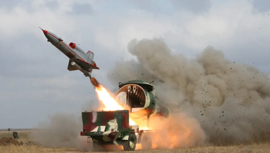 صاروخ "DR-3"... سلاح سوفياتي قديم يعود إلى الواجهة من بوابة لبنان