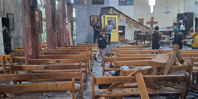 مشهد من الكنيسة بعد وقوع التفجير (سانا)